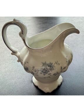 Vintage Johann Haviland Blue Garland Creamer Pitcher Bavaria Germany Platinum